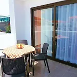 29 Parque Royal Апартаменти Адехе